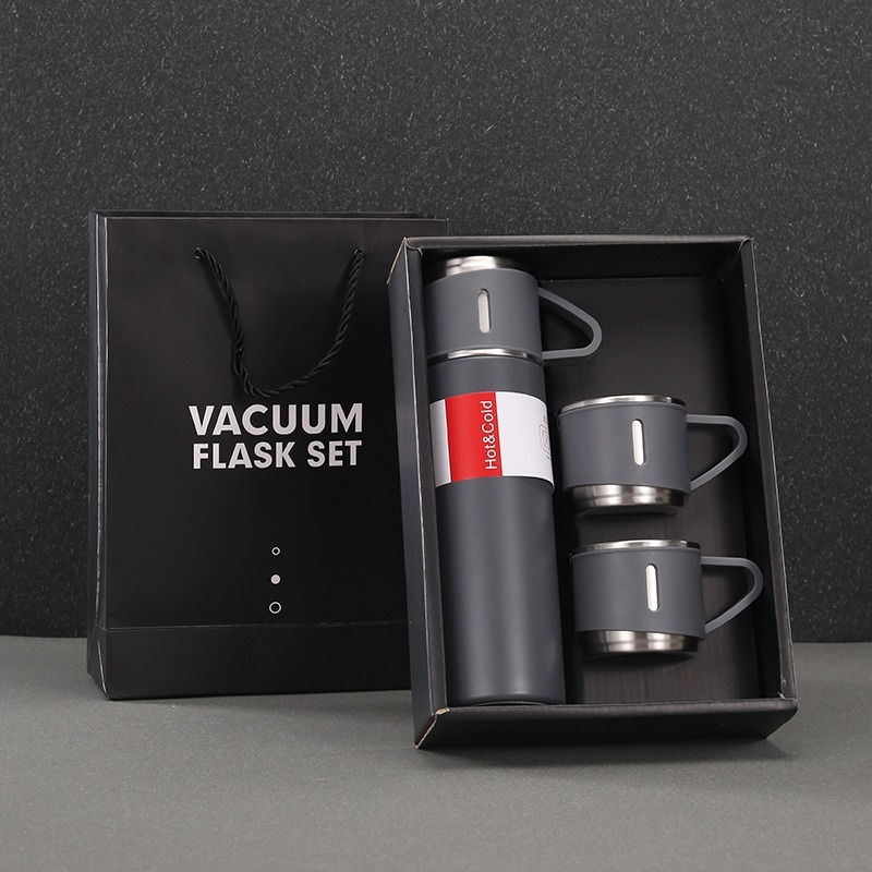 Bouteille d'eau isotherme en a - Water Bottle Blank avis et prix